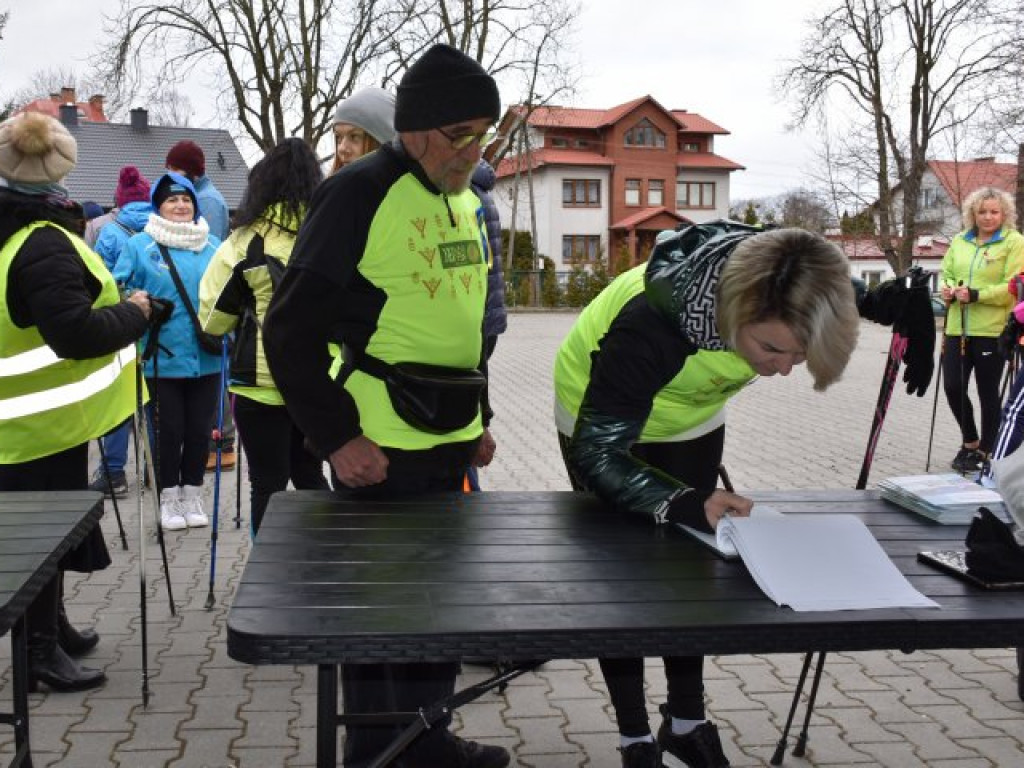 Sandomierz, Chwałki. Świętowały na sportowo i pomagały kobietom z Ukrainy [zdjęcia]