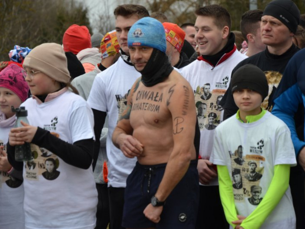 W Tarnobrzegu pobiegli wilczym tropem [zdjęcia]