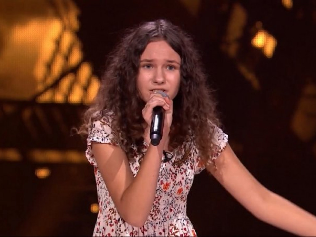 Martyna Gregorczyk z Tarnobrzega podbiła serca jurorów programu The Voice Kids [zdjęcia]