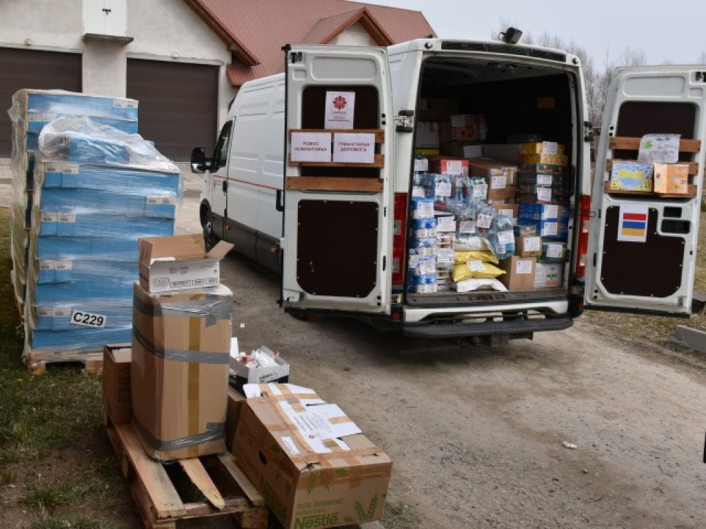 Sandomierz. 26 ton darów dla Ukrainy. Dziś z diecezji wyrusza konwój humanitarny