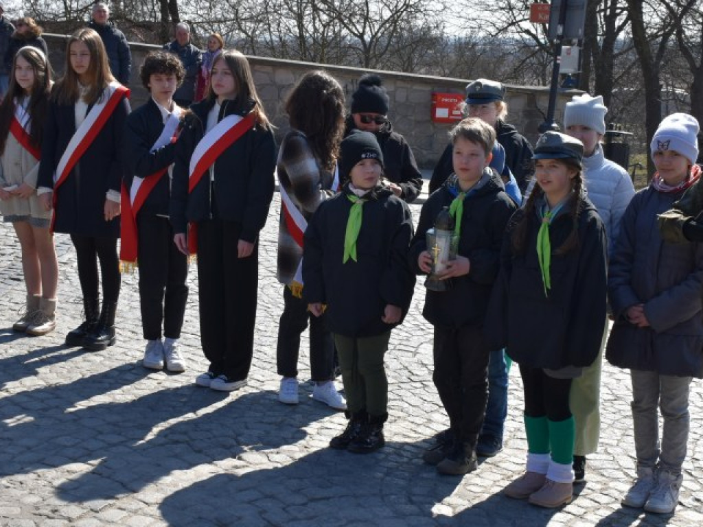 Sandomierz. Uroczystości ku czci ofiar hitlerowskiego terroru [zdjęcia]