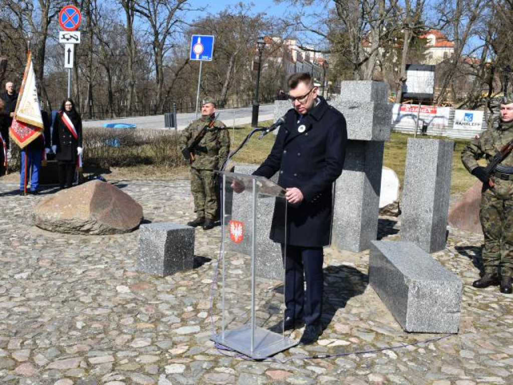 Sandomierz. Uroczystości ku czci ofiar hitlerowskiego terroru [zdjęcia]