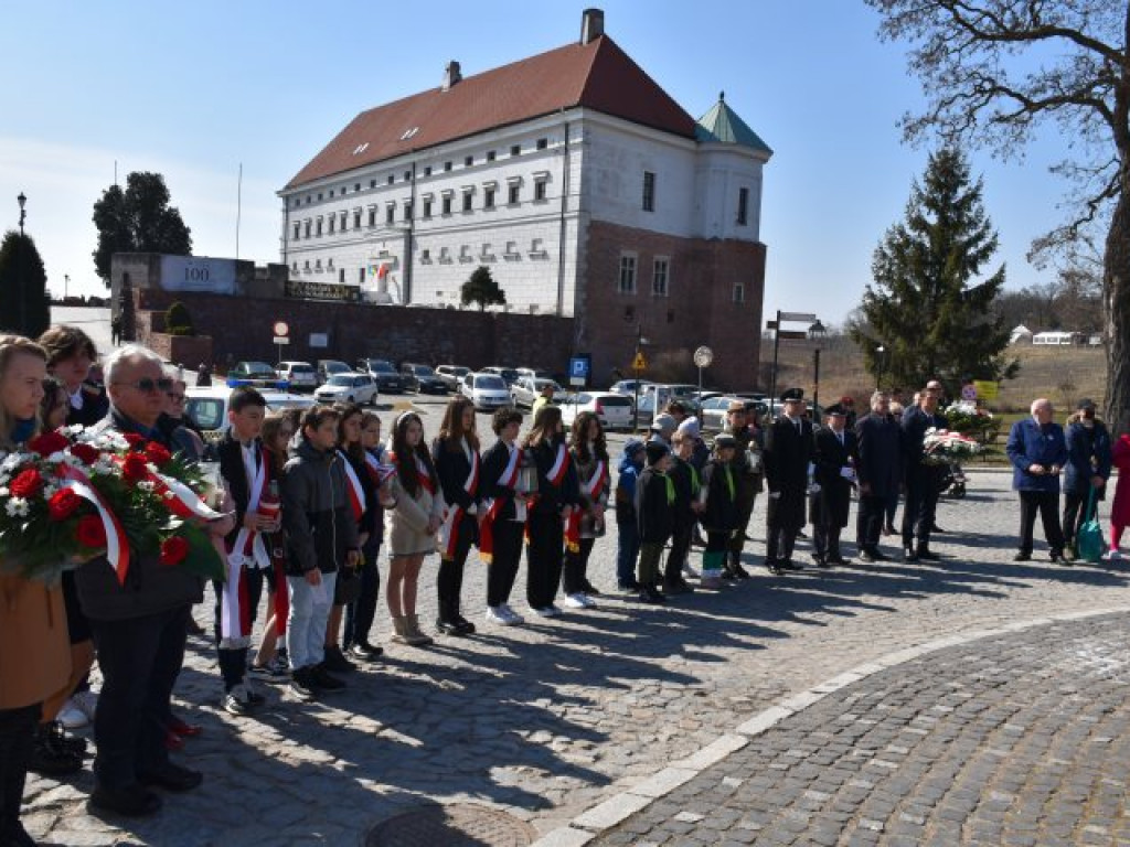 Sandomierz. Uroczystości ku czci ofiar hitlerowskiego terroru [zdjęcia]