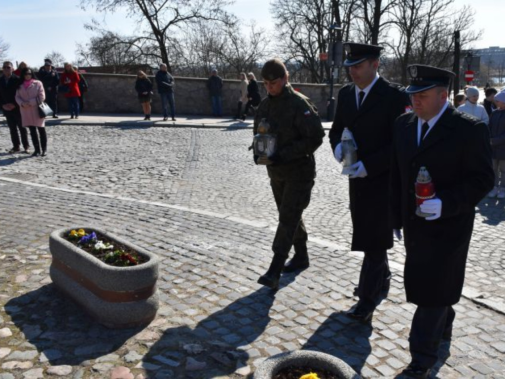 Sandomierz. Uroczystości ku czci ofiar hitlerowskiego terroru [zdjęcia]