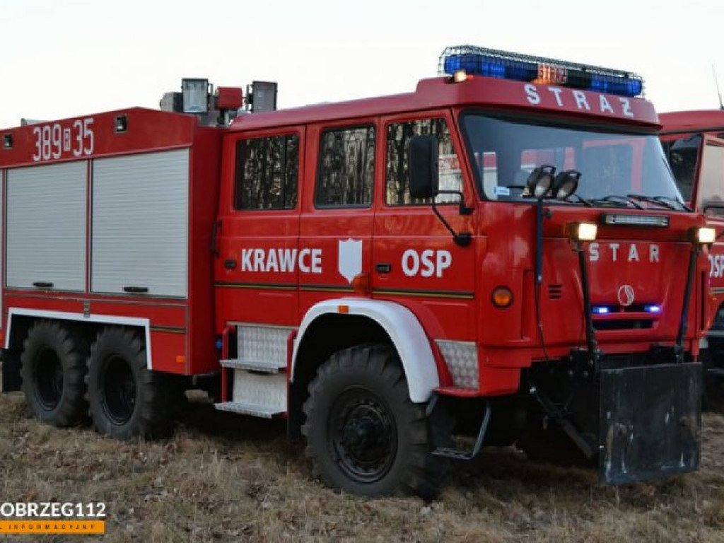 Potężny pożar w gminie Grębów. Użyto samolotu gaśniczego [zdjęcia]