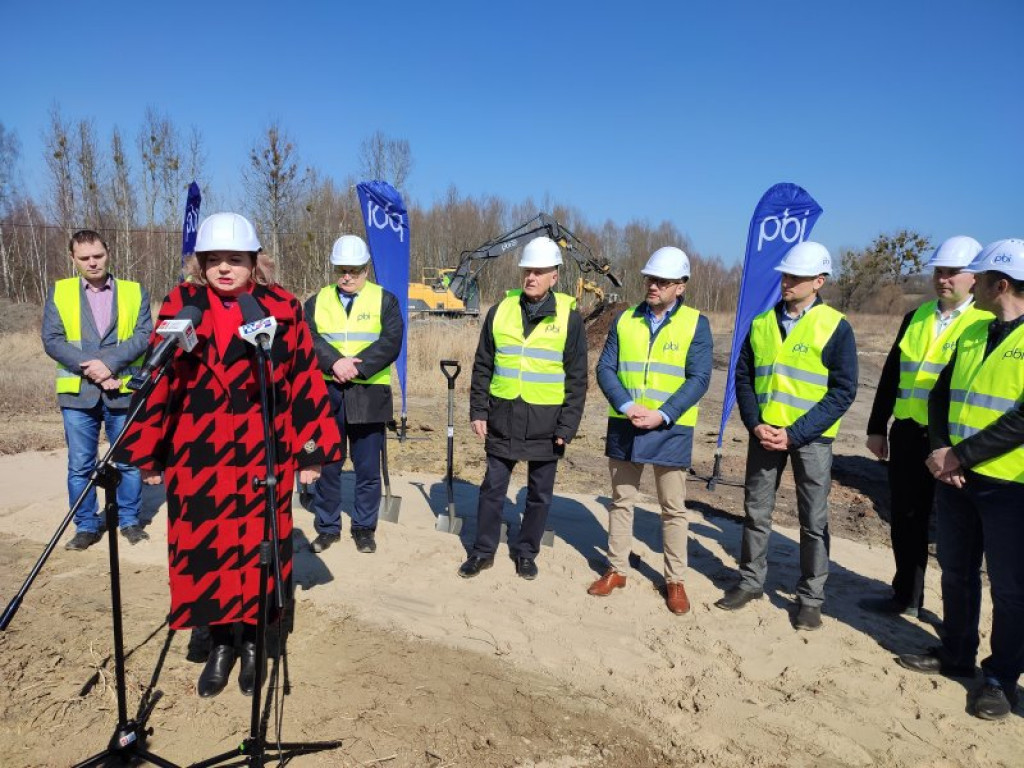 Baranów Sandomierski. Budują ważny łącznik dróg wojewódzkich