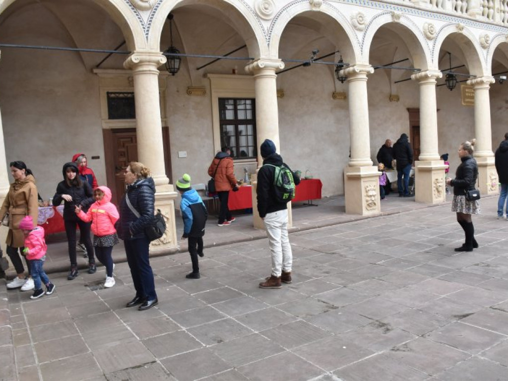 Kiermasz Wielkanocny w Zamku w Baranowie Sandomierskim [zdjęcia]