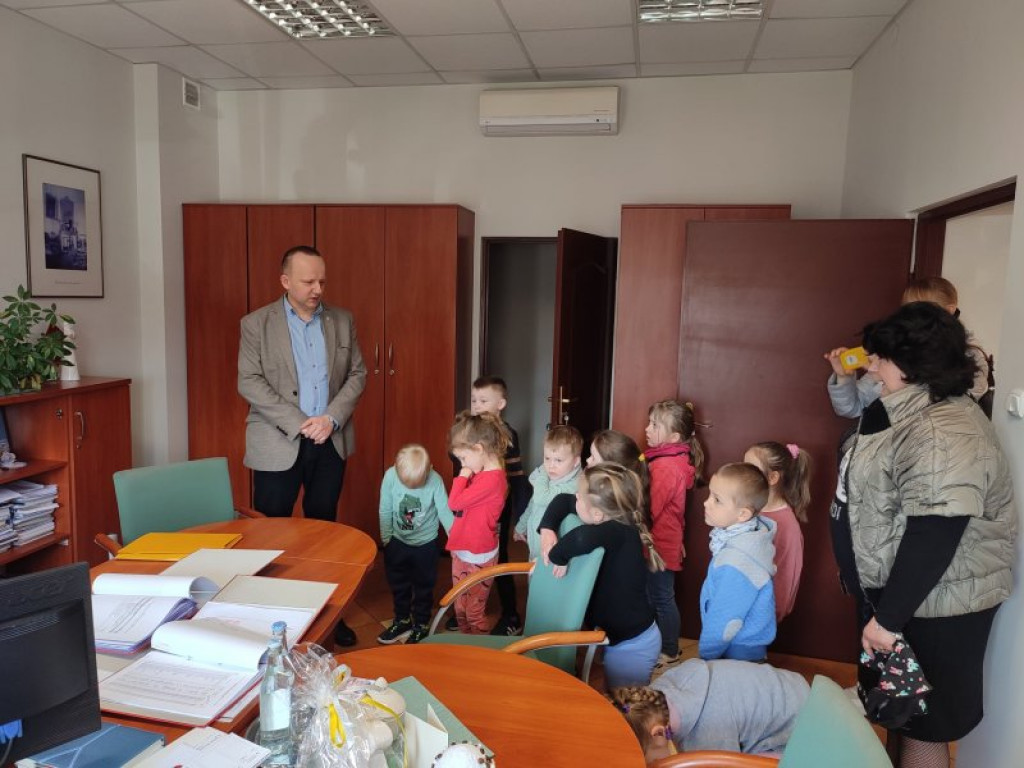 Przedszkolaki u burmistrza Baranowa Sandomierskiego [zdjęcia]