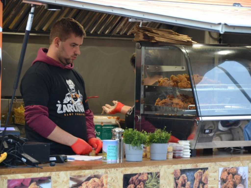 Żarciowozy 2022, czyli zlot foodtrucków w Tarnobrzegu [zdjęcia]