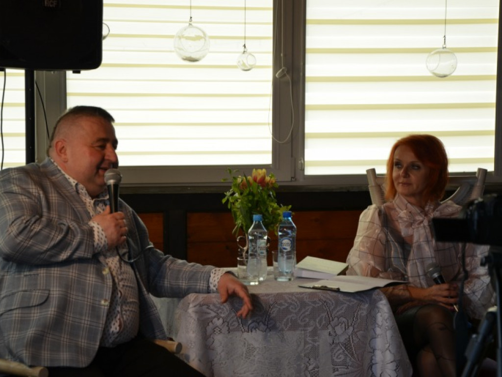 Nasz dziennikarz promował swoją najnowszą książkę. To było niezwykłe spotkanie [zdjęcia]