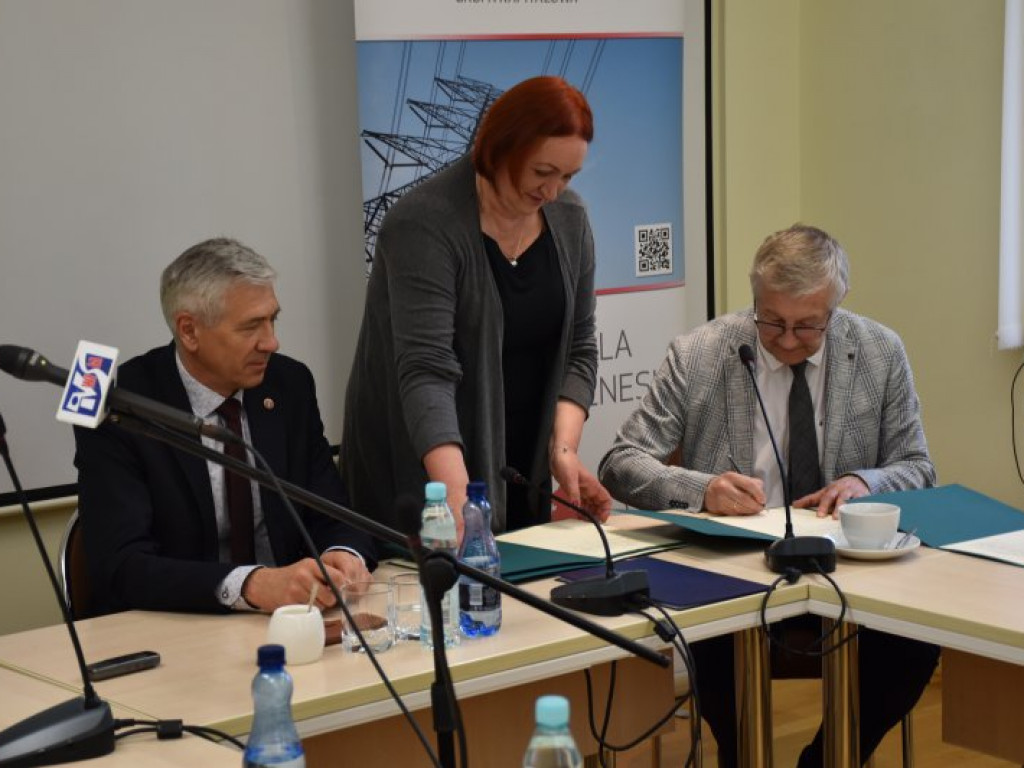 W Nowej Dębie powstał Klaster Energii [zdjęcia]