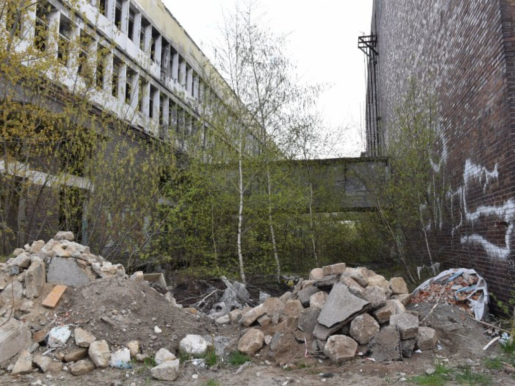 Zobacz, jak wyglądają opuszczone hale po kopalni w Machowie [zdjęcia]