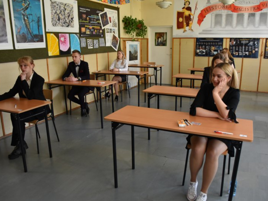 Matura 2022 w Tarnobrzegu. Galeria zdjęć z 