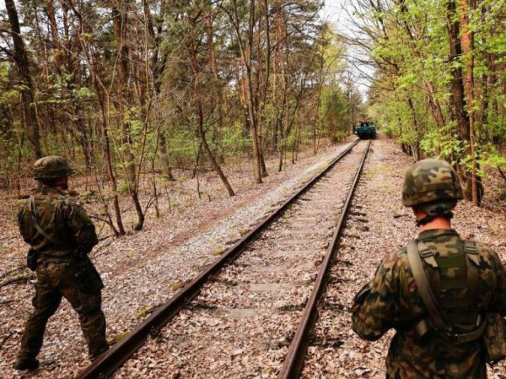 Czołgi jadą na Podkarpacie. Przerzut oddziałów 18 Dywizji Zmechanizowanej [zdjęcia]