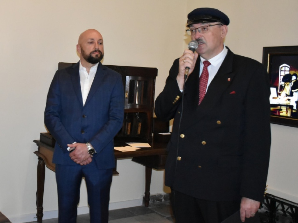 Akademia Ziołowa Marcina z Urzędowa oficjalnie otwarta. Zwiedzający byli oczarowani [zdjęcia]