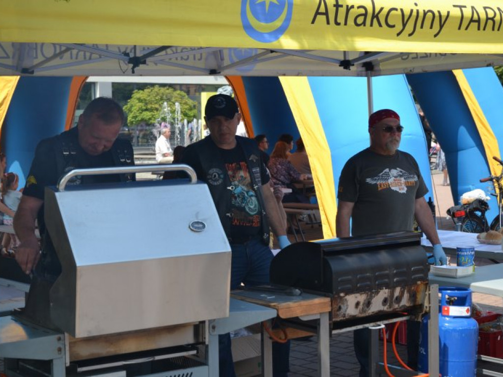 Charytatywny piknik w centrum Tarnobrzega [zdjęcia]