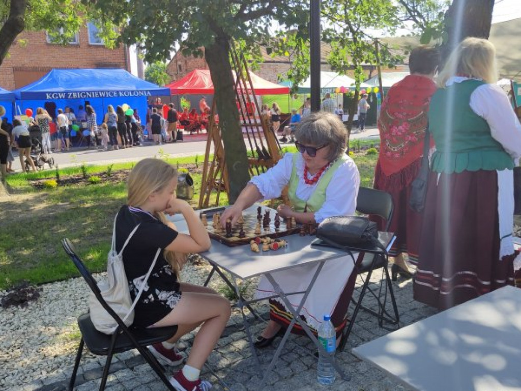 Rynek w Koprzywnicy uroczyście otwarty [zdjęcia]