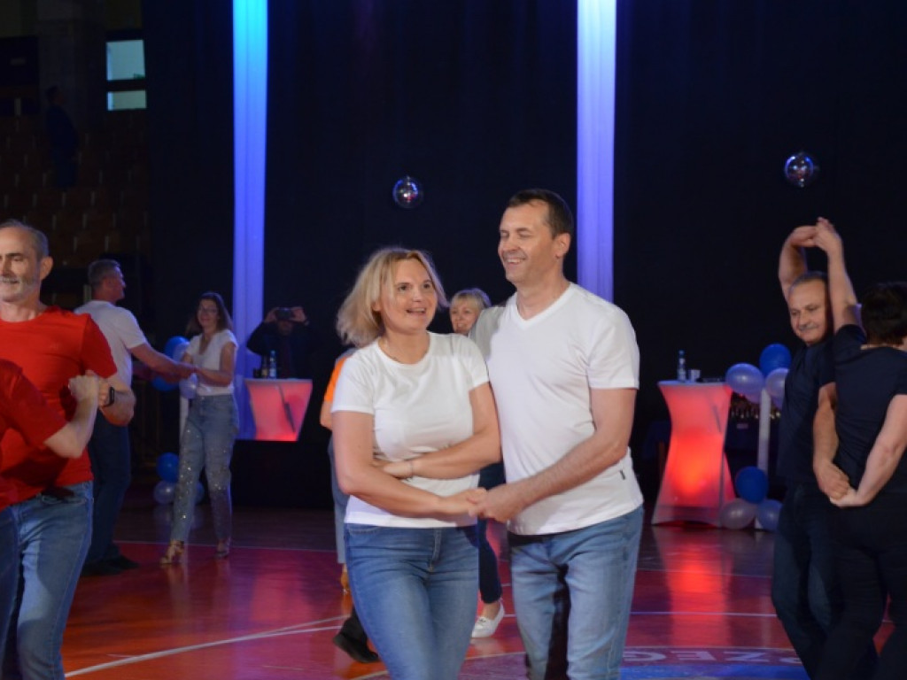 Tańczyli duzi i mali - Tarnobrzeski Turniej Tańca Towarzyskiego 