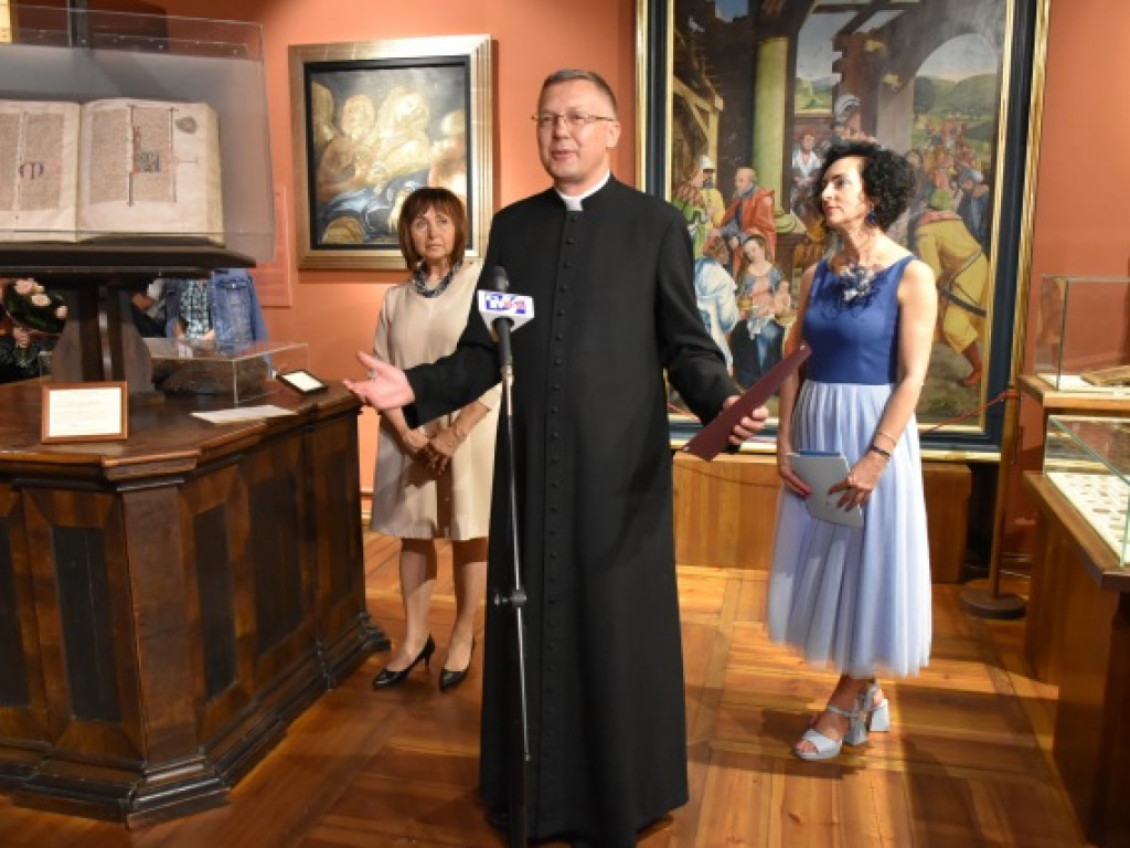 Urzekające obrazy Lucyny Gozdek w Muzeum Diecezjalnym w Sandomierzu [zdjęcia]