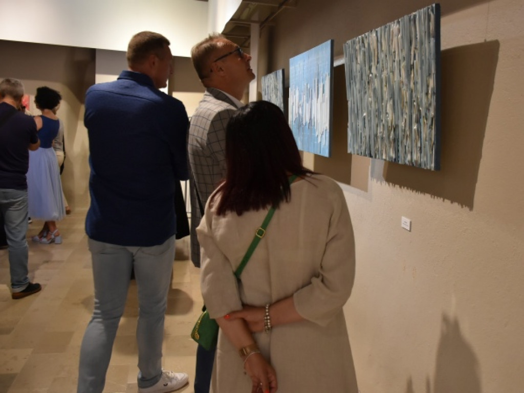 Urzekające obrazy Lucyny Gozdek w Muzeum Diecezjalnym w Sandomierzu [zdjęcia]