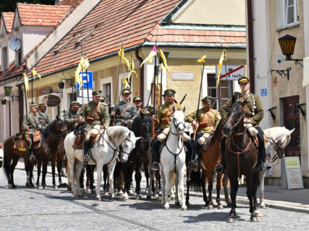Sandomierzanie upamiętnili 14 Pułk Ułanów Jazłowieckich [zdjęcia]