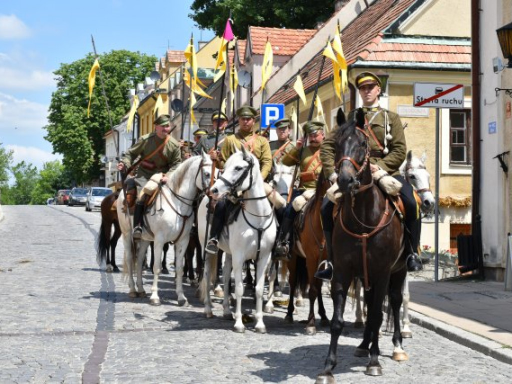 Sandomierzanie upamiętnili 14 Pułk Ułanów Jazłowieckich [zdjęcia]