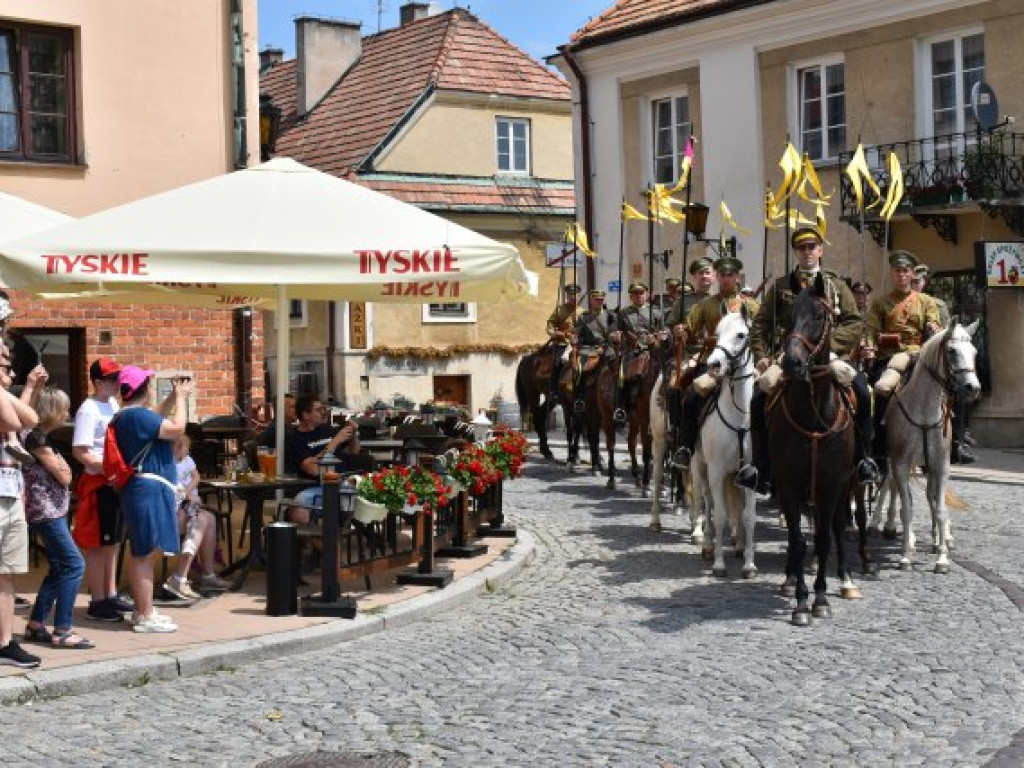 Sandomierzanie upamiętnili 14 Pułk Ułanów Jazłowieckich [zdjęcia]