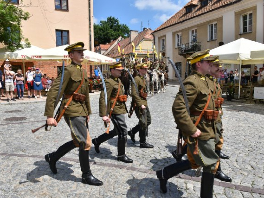 Sandomierzanie upamiętnili 14 Pułk Ułanów Jazłowieckich [zdjęcia]