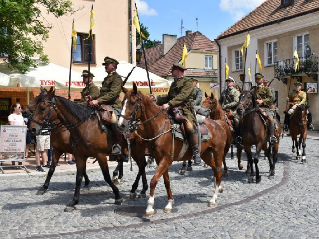 Sandomierzanie upamiętnili 14 Pułk Ułanów Jazłowieckich [zdjęcia]