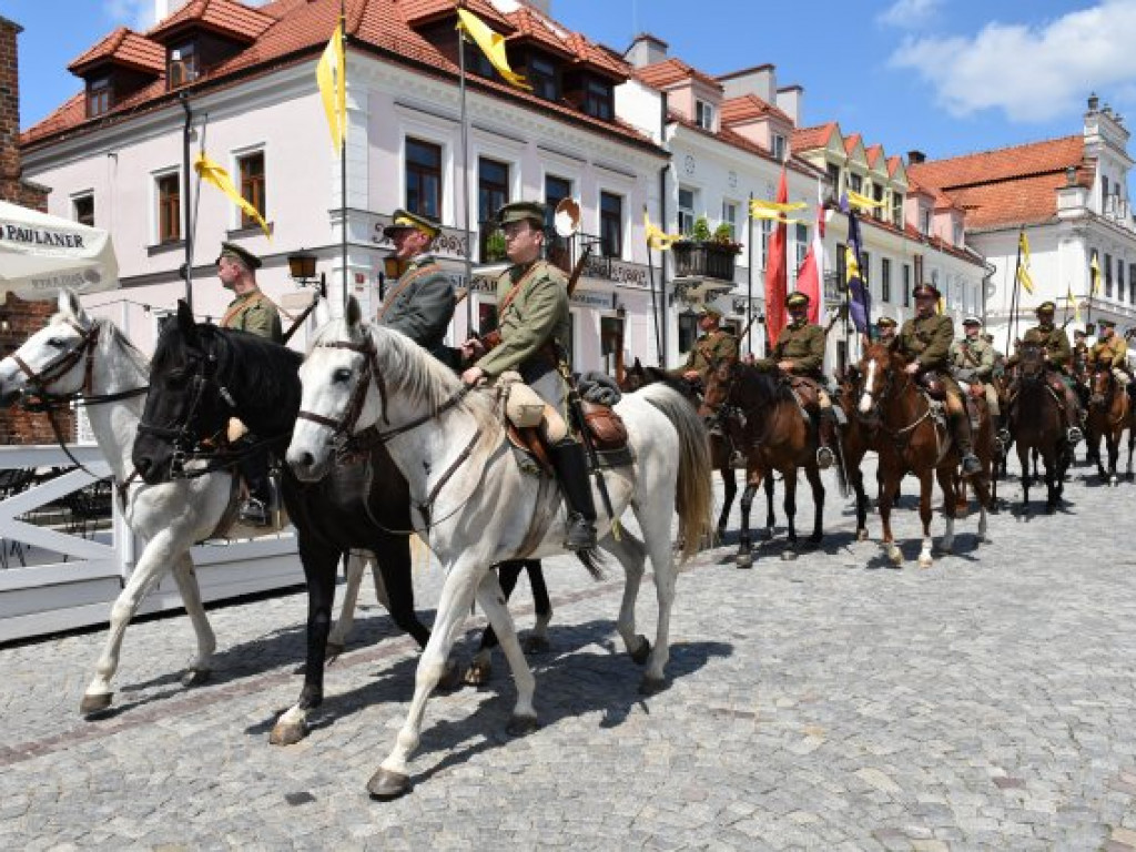 Sandomierzanie upamiętnili 14 Pułk Ułanów Jazłowieckich [zdjęcia]
