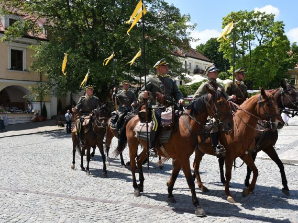 Sandomierzanie upamiętnili 14 Pułk Ułanów Jazłowieckich [zdjęcia]