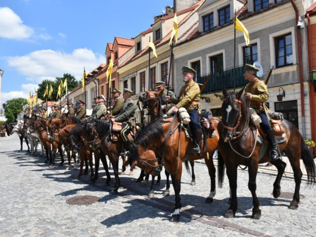 Sandomierzanie upamiętnili 14 Pułk Ułanów Jazłowieckich [zdjęcia]
