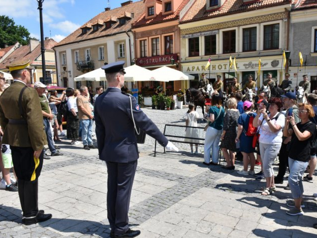 Sandomierzanie upamiętnili 14 Pułk Ułanów Jazłowieckich [zdjęcia]