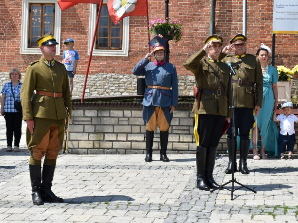 Sandomierzanie upamiętnili 14 Pułk Ułanów Jazłowieckich [zdjęcia]