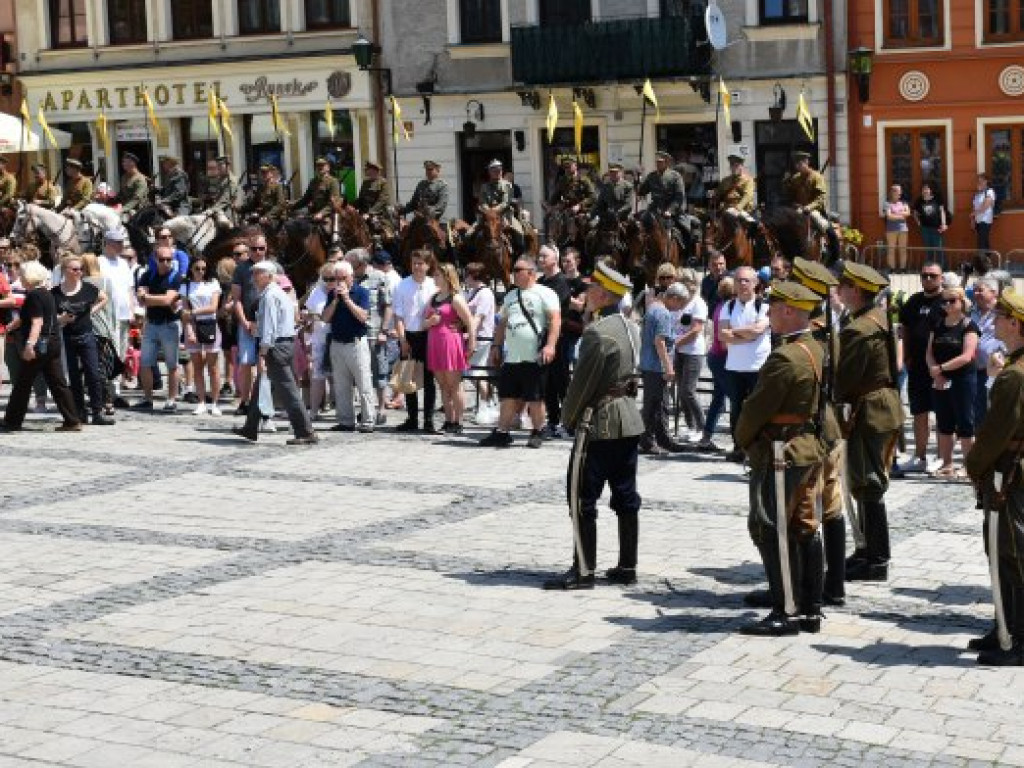 Sandomierzanie upamiętnili 14 Pułk Ułanów Jazłowieckich [zdjęcia]