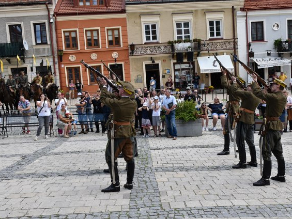 Sandomierzanie upamiętnili 14 Pułk Ułanów Jazłowieckich [zdjęcia]