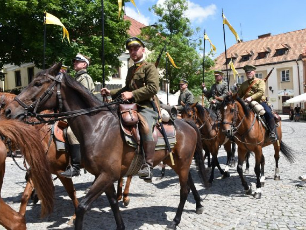 Sandomierzanie upamiętnili 14 Pułk Ułanów Jazłowieckich [zdjęcia]