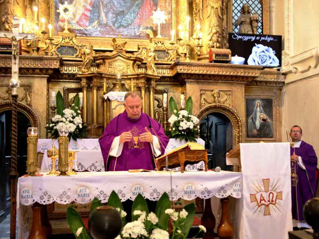 W Rytwianach odbył się pogrzeb Ewy Radziwiłł, żony księcia Macieja Radziwiłła [zdjęcia]