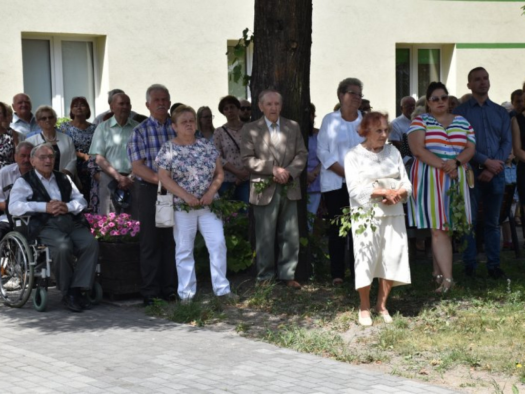 Procesja Bożego Ciała w Nowej Dębie [zdjęcia]