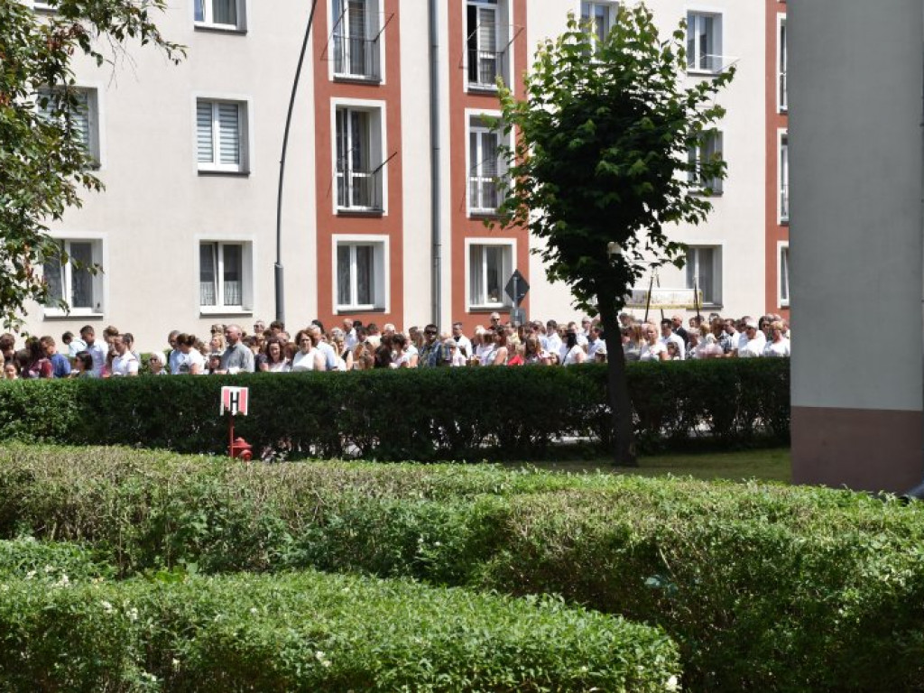 Procesja Bożego Ciała w Nowej Dębie [zdjęcia]