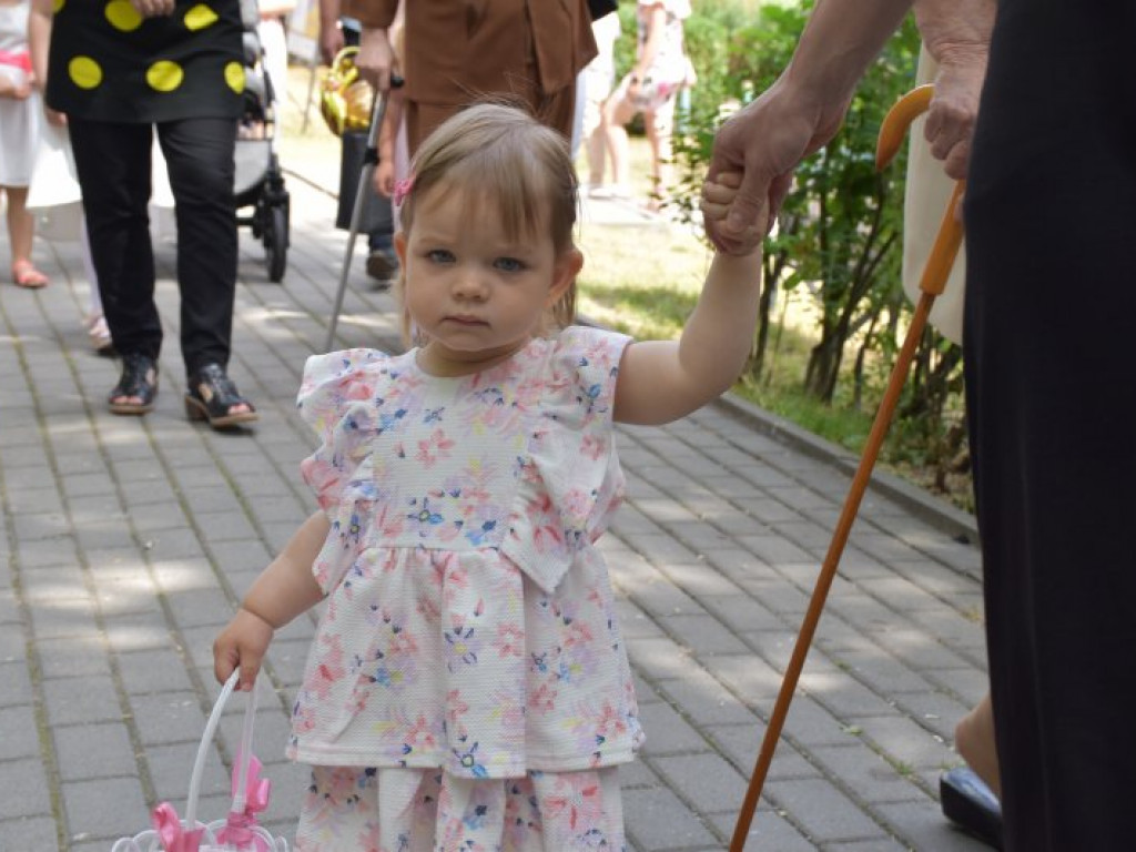 Procesja Bożego Ciała w Nowej Dębie [zdjęcia]
