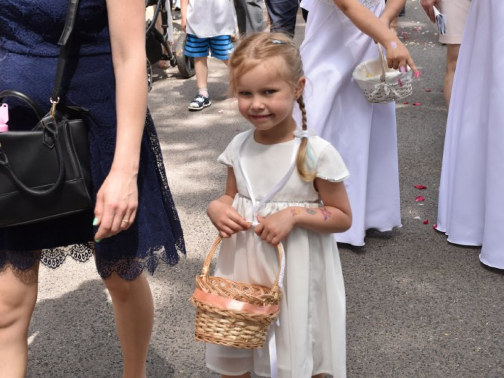 Procesja Bożego Ciała w Nowej Dębie [zdjęcia]