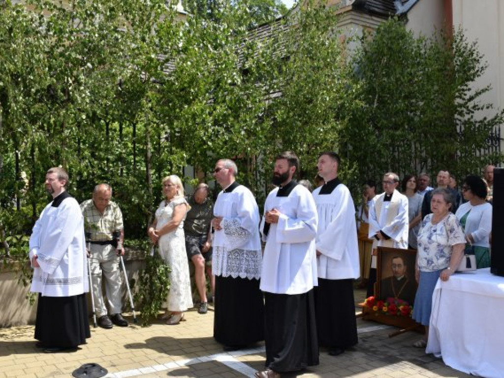 Tłumy sandomierzan na procesji Bożego Ciała [zdjęcia]