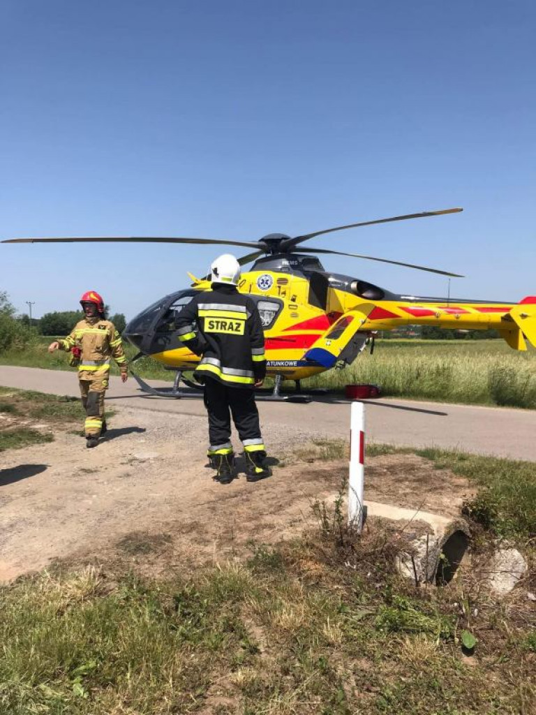 Pilne! Wybuch gazu w Osieku. 66-latek zabrany do szpitala śmigłowcem ratunkowym [zdjęcia]