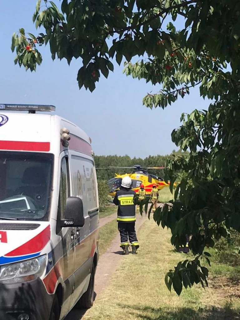 Pilne! Wybuch gazu w Osieku. 66-latek zabrany do szpitala śmigłowcem ratunkowym [zdjęcia]