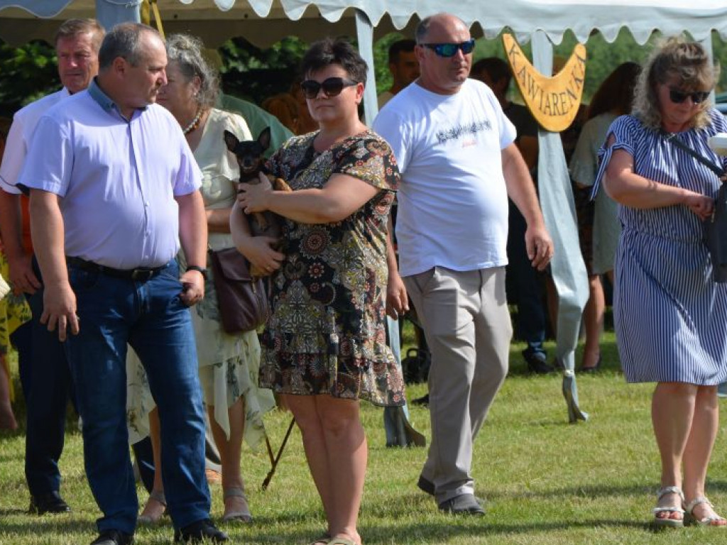 Wyśmienite pierogi i wesoła zabawa - Piorogarnia Łoniów 2022 [zdjęcia]