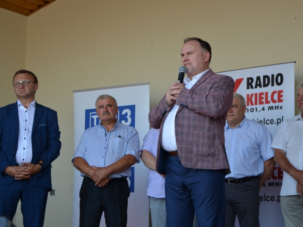 Wyśmienite pierogi i wesoła zabawa - Piorogarnia Łoniów 2022 [zdjęcia]