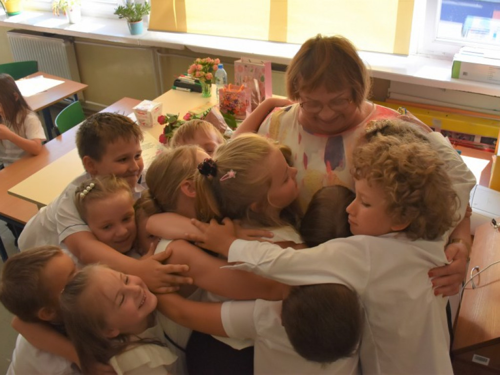 Uroczyste zakończenie roku szkolonego w Szkole Podstawowej nr 10 w Tarnobrzegu. Zobacz zdjęcia!