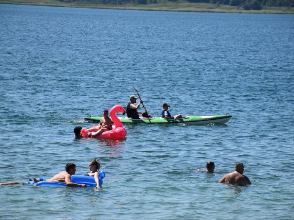 Pierwsza niedziela wakacji nad Jeziorem Tarnobrzeskim. Zobacz zdjęcia!
