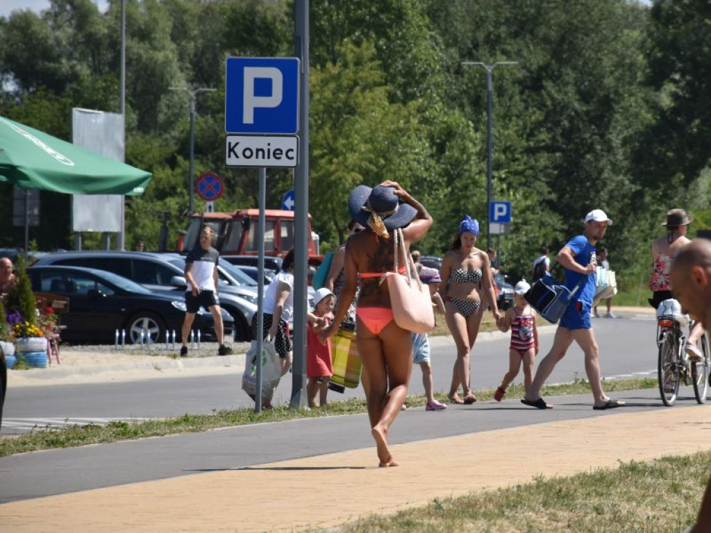Pierwsza niedziela wakacji nad Jeziorem Tarnobrzeskim. Zobacz zdjęcia!